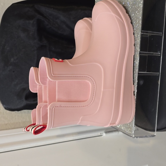 Hunter Tabitha Chelsea Rain Boots- Pink - Picture 6 of 7